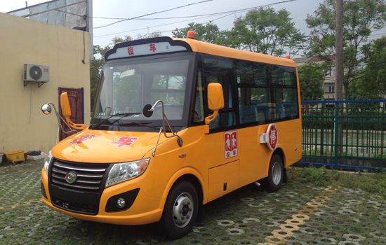 楚風18座校車價格，18座校車多少錢
