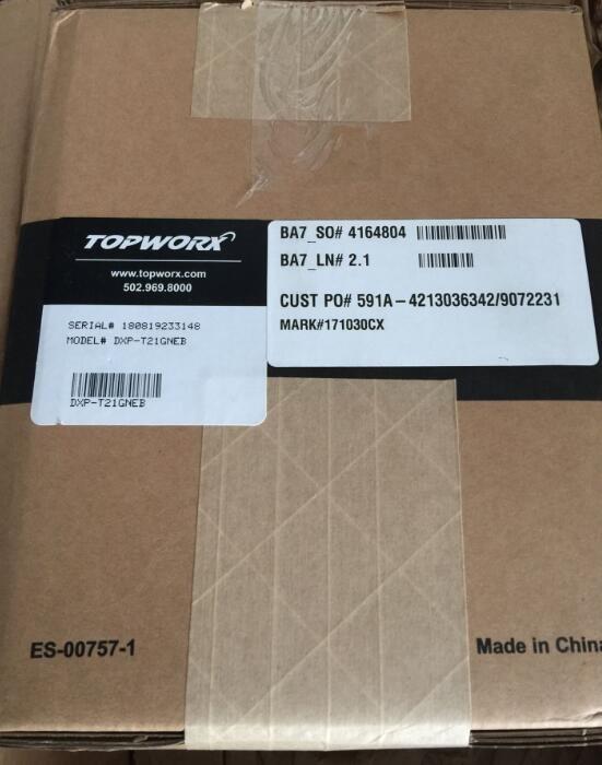 TB4683E03{ݔԴ