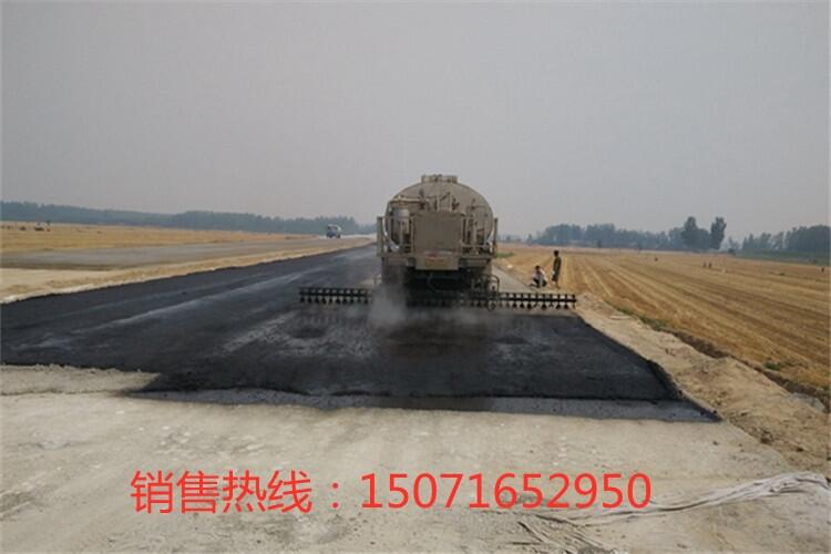 河南信陽市瀝青灑布車同步碎石封層車稀漿封層車價(jià)格報(bào)價(jià)生產(chǎn)廠家